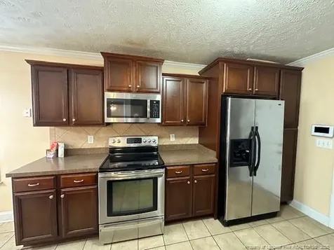 1920 Abbeydale Lane Fayetteville NC 28304