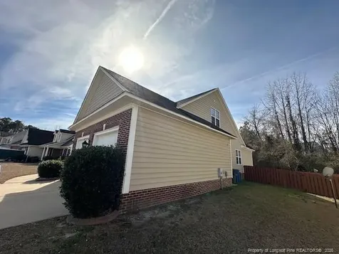 1920 Abbeydale Lane Fayetteville NC 28304
