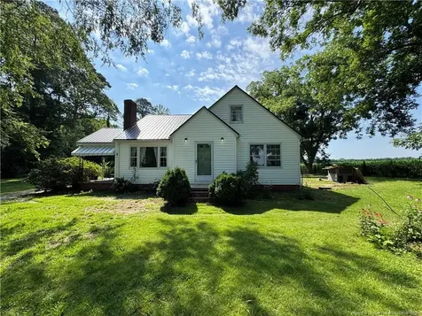 2737 Ward Store Road Fairmont NC 28340