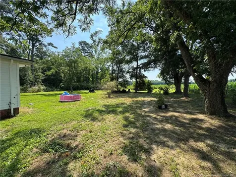 2737 Ward Store Road Fairmont NC 28340