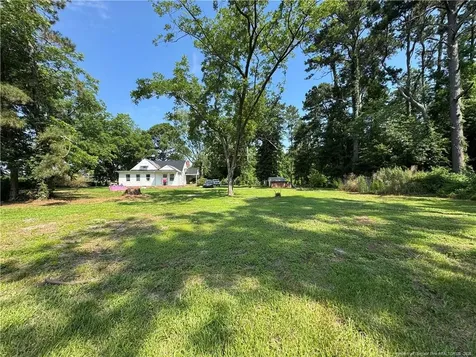 2737 Ward Store Road Fairmont NC 28340