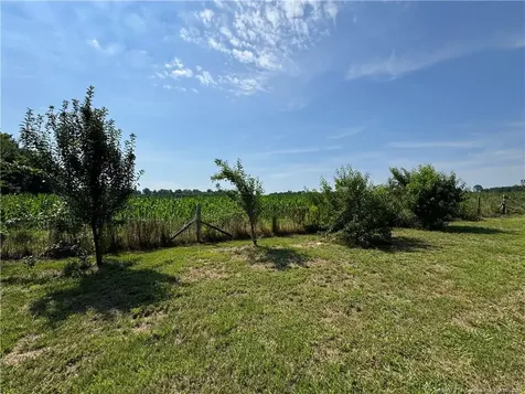 2737 Ward Store Road Fairmont NC 28340