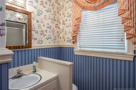 502 N Main Street Salemburg NC 28385