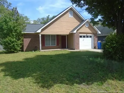 6334 Greycliff Drive Fayetteville NC 28314