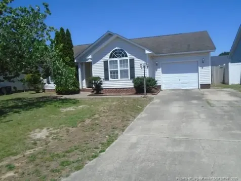 3620 Lismore Lane Hope Mills NC 28348