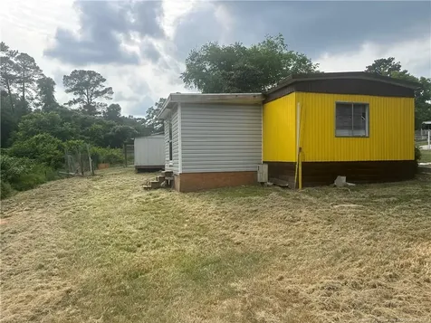140 Huntsville Circle Fayetteville NC 28306
