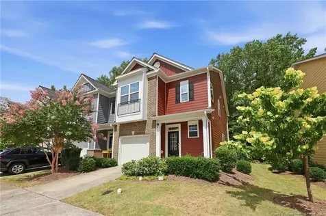 647 Briarcliff Street Apex NC 27502