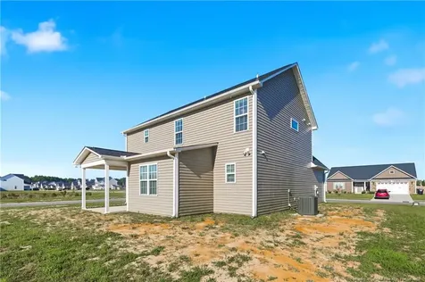 398 Winnsboro Road Raeford NC 28376