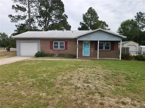 6301 Brettonwoods Lane Hope Mills NC 28348