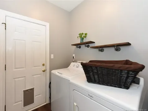 8812 Valley Springs Place Raleigh NC 27615
