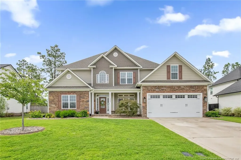 2945 Cragburn Place Fayetteville NC 28306