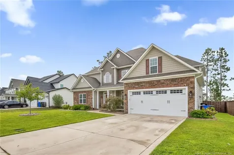 2945 Cragburn Place Fayetteville NC 28306