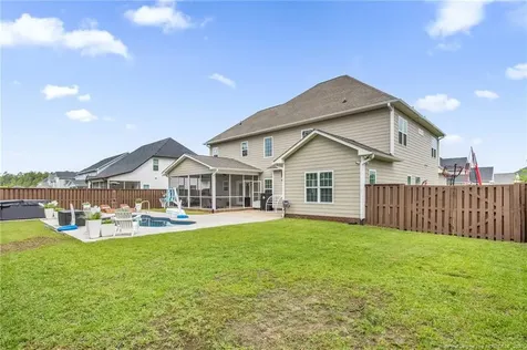 2945 Cragburn Place Fayetteville NC 28306