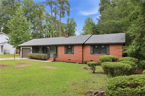 1934 Forest Hills Drive Fayetteville NC 28303