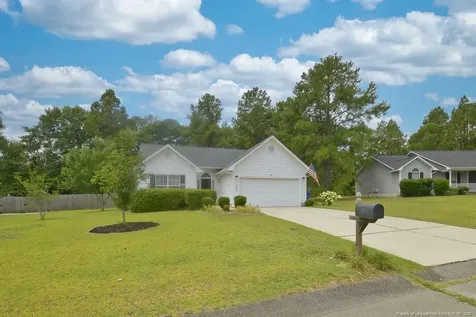 107 Elderberry Court Raeford NC 28376