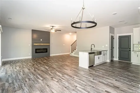 3026 Candlelight Drive Fayetteville NC 28311