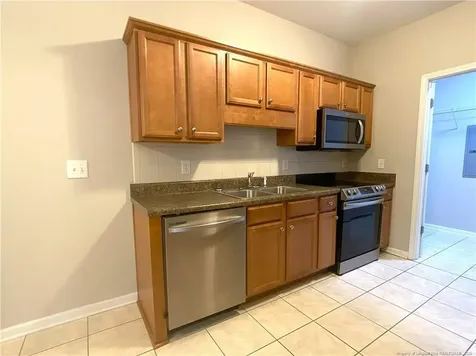 616 Marshtree Lane Fayetteville NC 28314