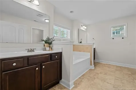138 Falls Creek Drive Spring Lake NC 28390