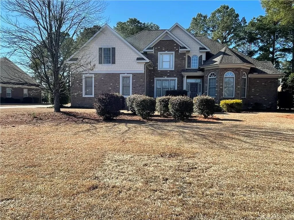 228 Stoneleigh Drive Fayetteville NC 28311
