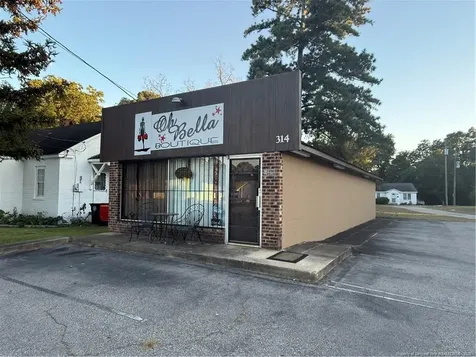 314 E 4th Avenue Red Springs NC 28377