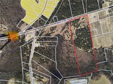 0 Maxton Pond Road N Maxton NC 28364