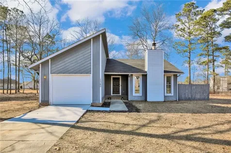 7345 Pebblebrook Drive Fayetteville NC 28314