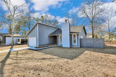 7345 Pebblebrook Drive Fayetteville NC 28314