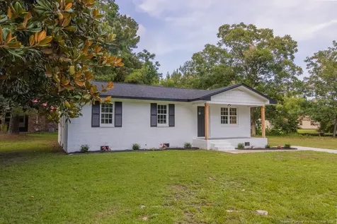 856 Pinewood Drive Whiteville NC 28472