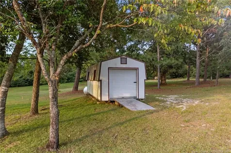 241 Hight Road Aberdeen NC 28315
