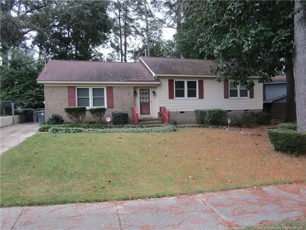 821 Rock Spring Road Fayetteville NC 28314
