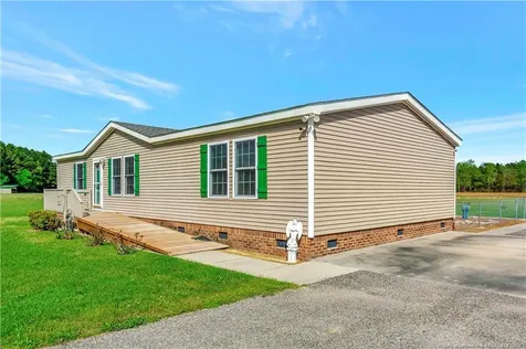 387 Bourbon Street Lumberton NC 28358