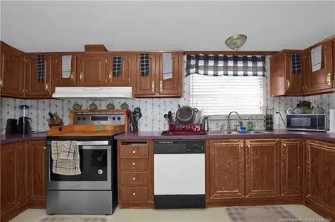 5065 Tobacco Road Orrum NC 28369