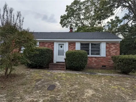 307 Elaine Street Spring Lake NC 28390