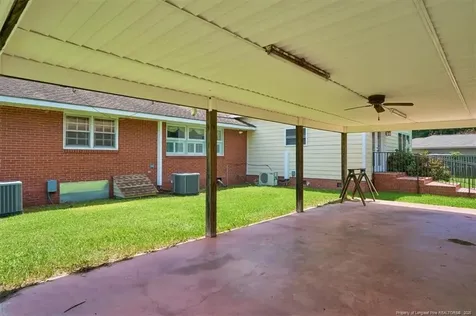 363 Bee Gee Road Lumberton NC 28358
