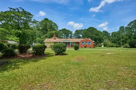 363 Bee Gee Road Lumberton NC 28358
