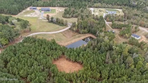 150 Hickory Pointer Way Cameron NC 28326
