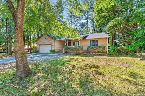 5821 Badin Court Fayetteville NC 28314