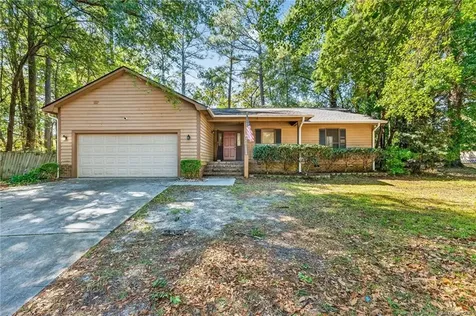 5821 Badin Court Fayetteville NC 28314
