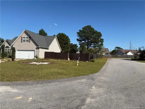 2809 Carabid Court Hope Mills NC 28348