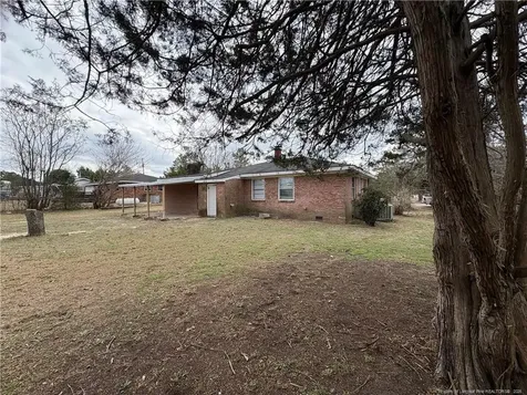 440 N Grogg Street Spring Lake NC 28390