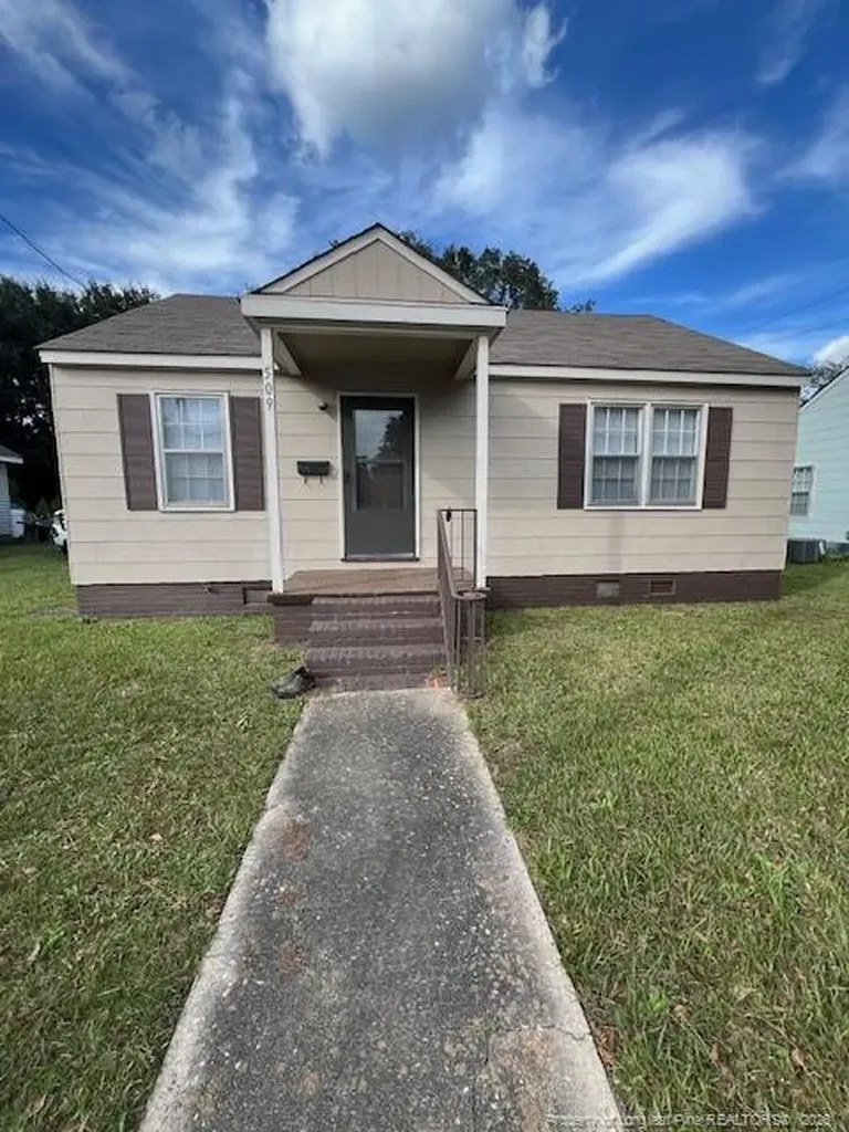 509 E 15th Street Lumberton NC 28358
