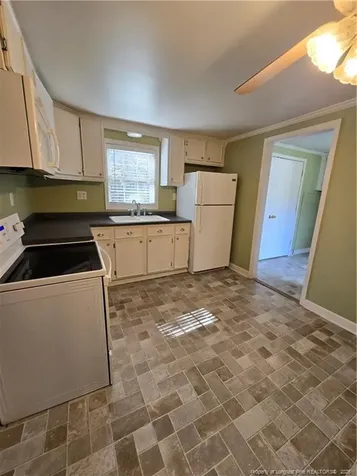 953 Francis Drive Fayetteville NC 28306