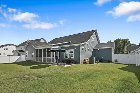 4244 Dock View Road Fayetteville NC 28306