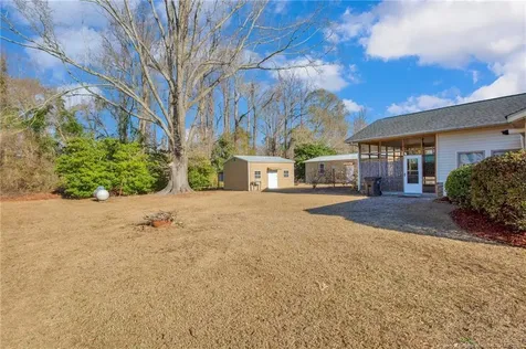 405 West Road Lumberton NC 28358