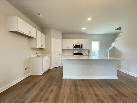 1736 Man O War Drive Hope Mills NC 28348