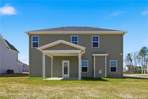 1736 Man O War Drive Hope Mills NC 28348