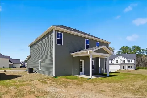 1736 Man O War Drive Hope Mills NC 28348