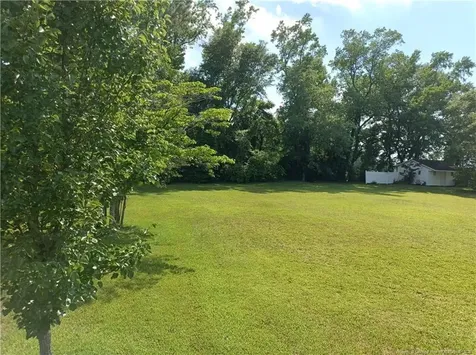 W 2nd Avenue Red Springs NC 28377