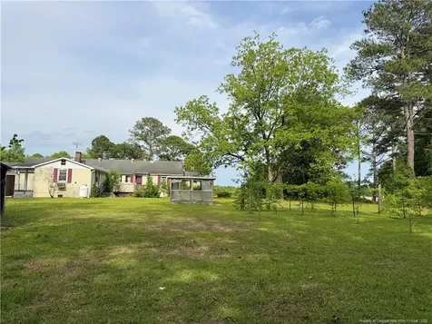 170 South River Road Autryville NC 28318