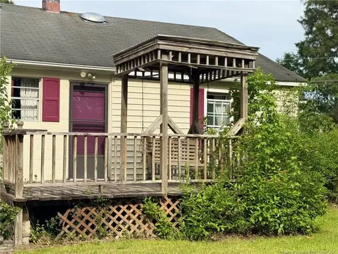 170 South River Road Autryville NC 28318